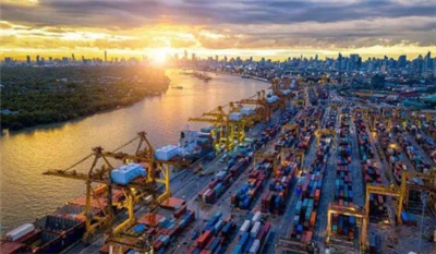 Exportorders van buitenlandse handelsondernemingen verbeterden voor zes opeen...