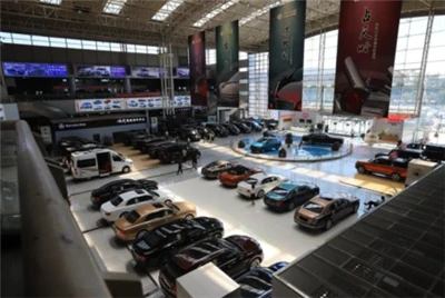 Chinese vereniging van autofabrikanten: in november 2023 steeg de hoeveelheid...
